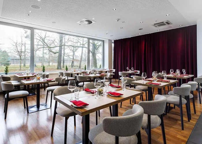 Hotel Park By Radisson Frankfurt Airport 3*
