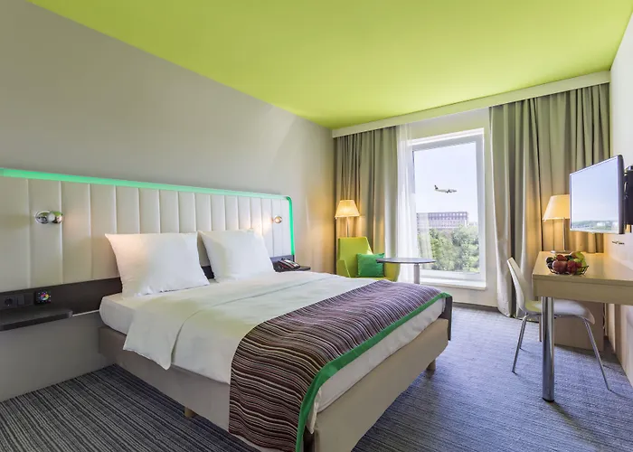 Hotel Park By Radisson Frankfurt Airport 3*