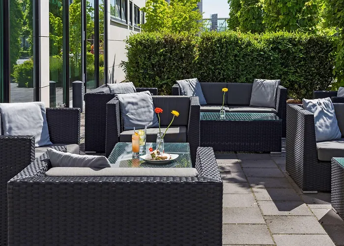 Park By Radisson Frankfurt Airport 3*